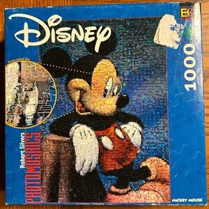 Disney Photomosaics Puzzle with Mickey Mouse in Blue and Red 1000 pieces